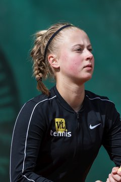 Ann-Sophie Funke 213 - NL Uhlenhorster HC - VfL Westercelle : Ergebnis: 1:8